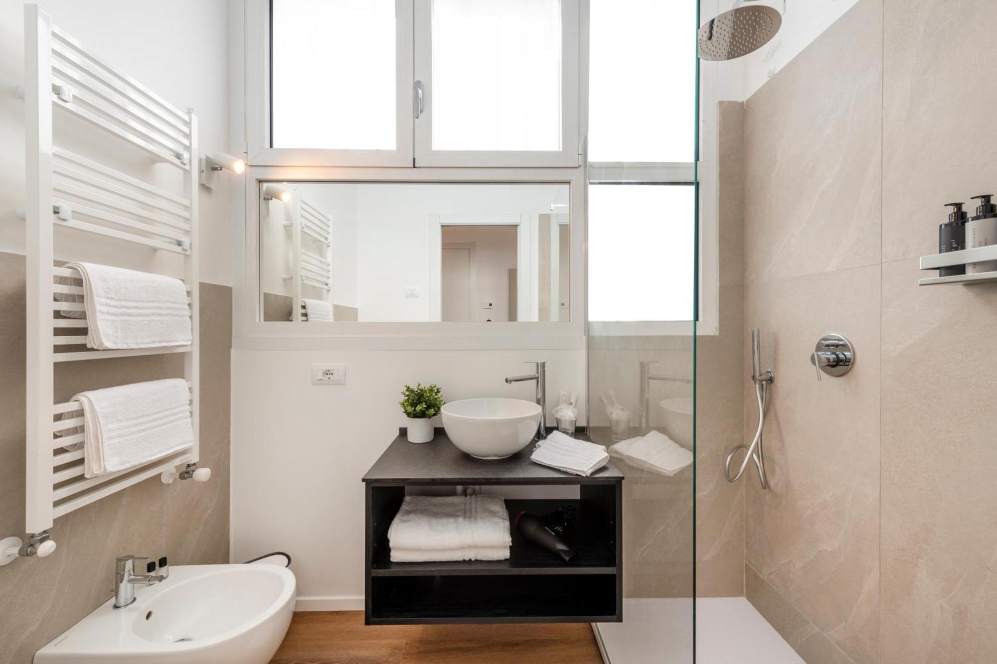 Bnbutler - Inbrera Suites - Giulianova, 1 Milan Bagian luar foto