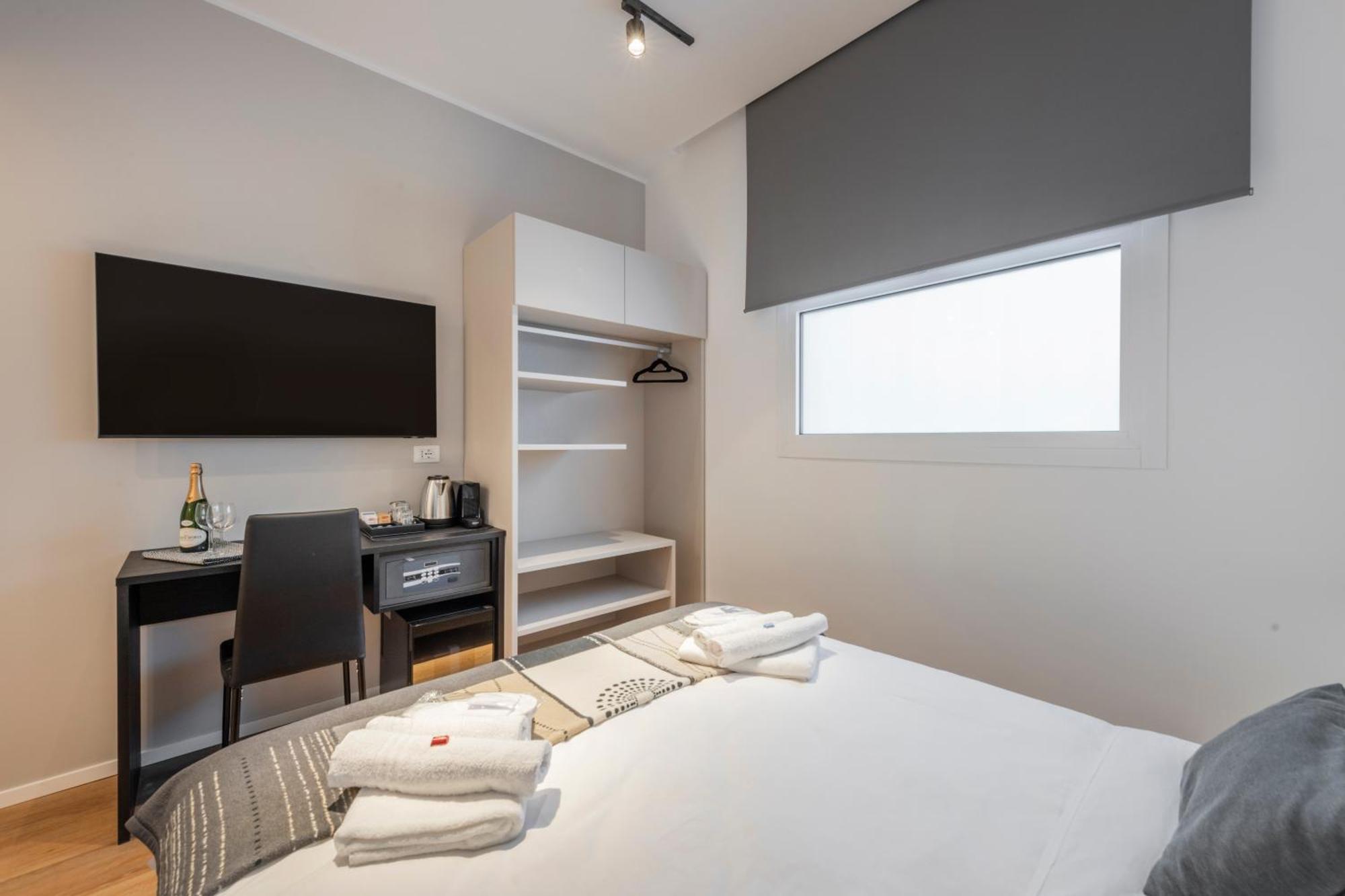 Bnbutler - Inbrera Suites - Giulianova, 1 Milan Bagian luar foto