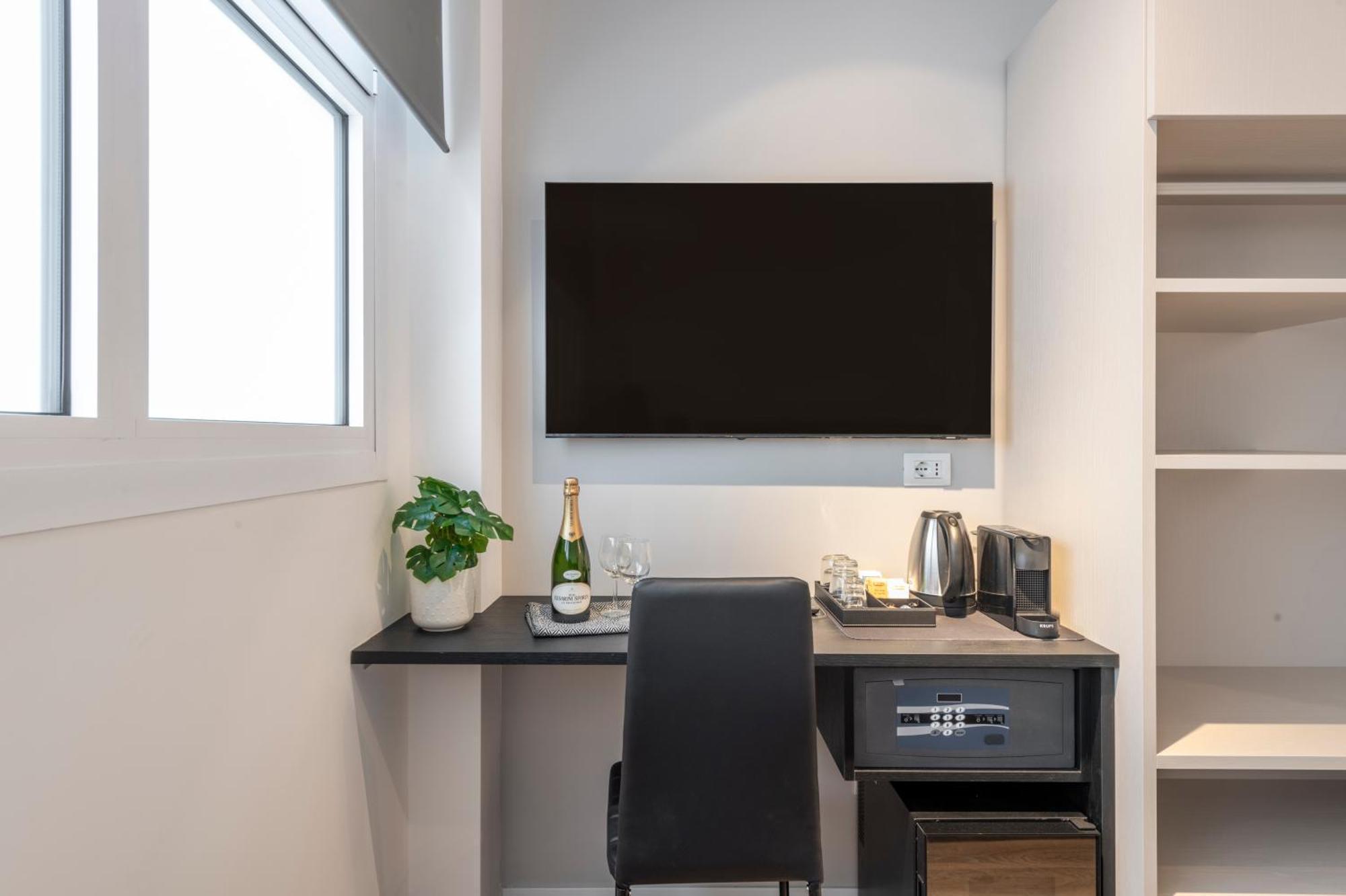 Bnbutler - Inbrera Suites - Giulianova, 1 Milan Bagian luar foto