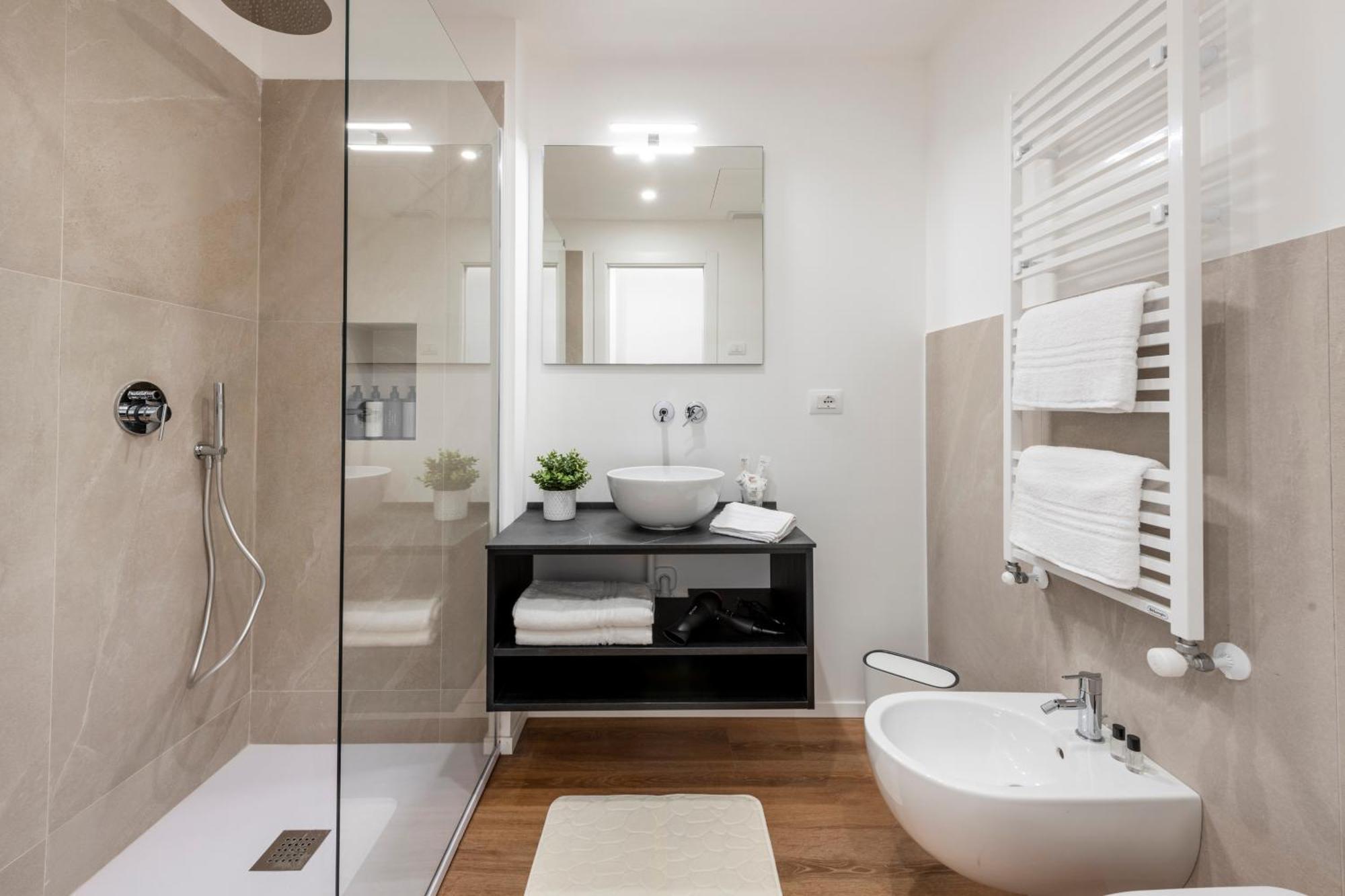 Bnbutler - Inbrera Suites - Giulianova, 1 Milan Bagian luar foto